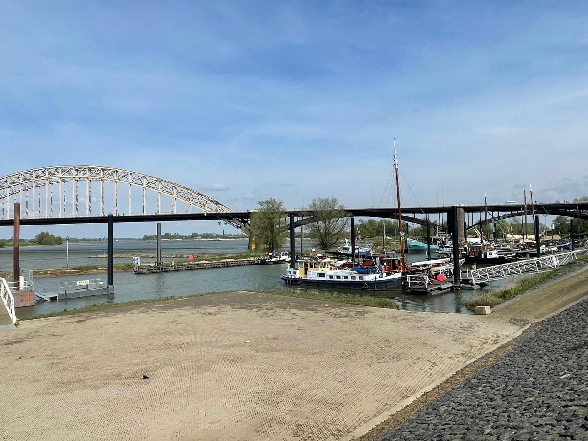 Stadsappartement Valkhof Nijmegen Dış mekan fotoğraf
